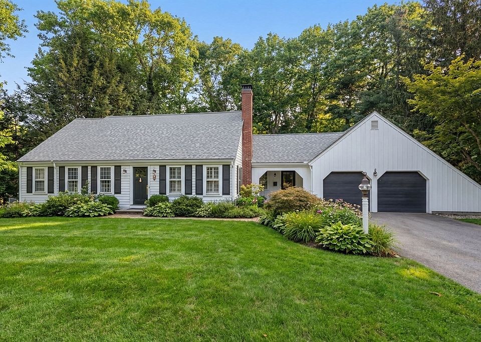 1st image of 22 Longmeadow Rd