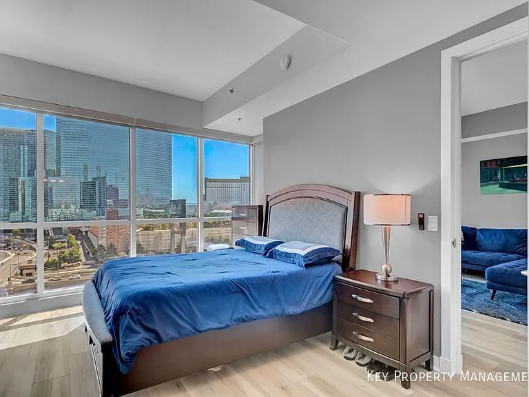 4525 Dean Martin Dr #1101 — Photo 14