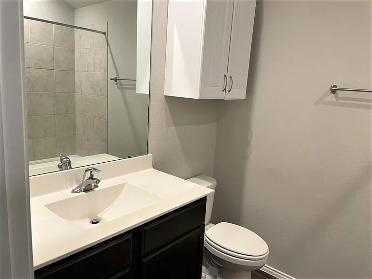22535 Theodoli Dr — Photo 8