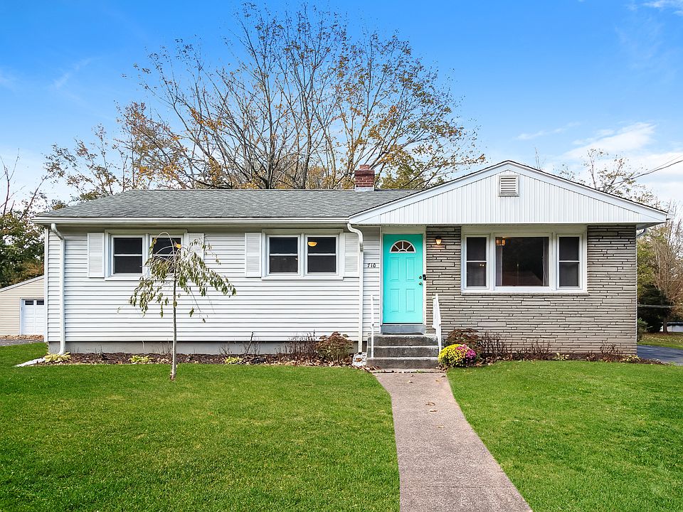 710 Circular Avenue