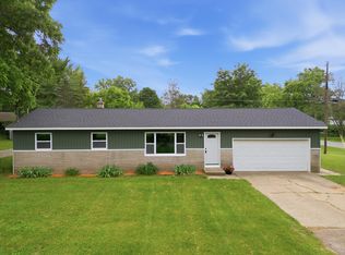 22891 French Ave, Mattawan, MI 49071