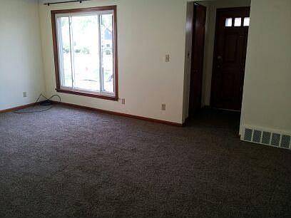 1st image of 454 E 274th St