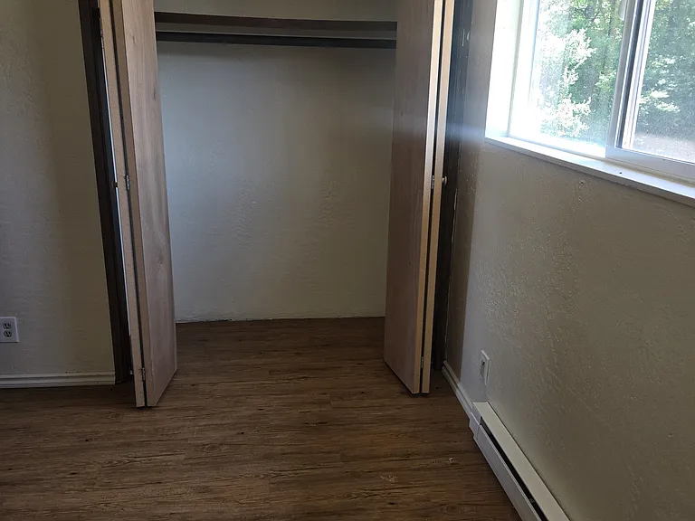182 Molly St #16 — Photo 14