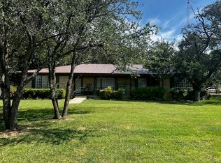 320 County Road 401, Comanche, TX 76442