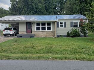 2316 Hillrise Ave, Elizabethton, TN 37643
