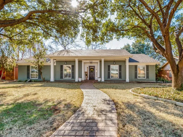 12450 Wood Manor Cir, Farmers Branch, TX 75234