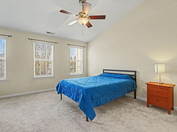 5th image of 3713 Ramblewood Ave