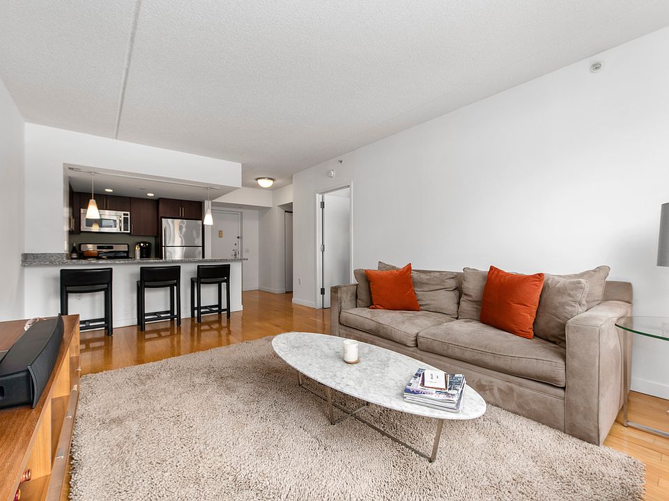 1st image of 555 W 23rd St APT N8k