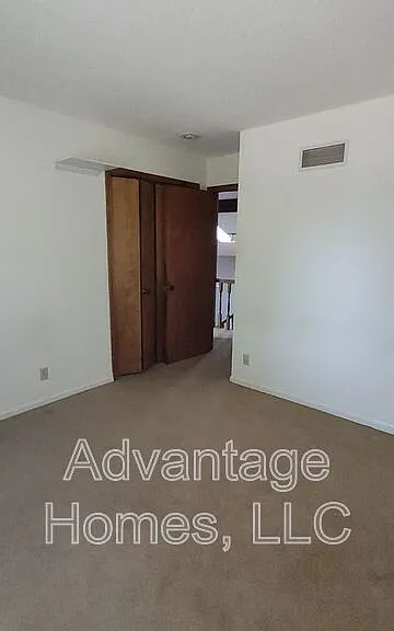 10701 W 115th Ter — Photo 29