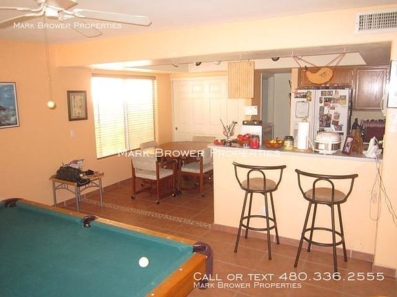 5th image of 1048 N Blackstone Dr