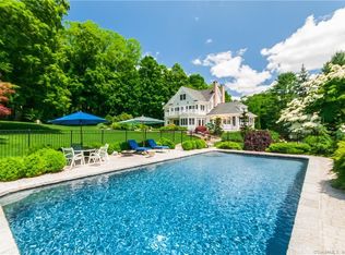 21 Stonehenge Rd, Ridgefield, CT 06877