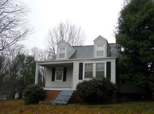 921 Myrtle Rd, Martinsville, VA 24112