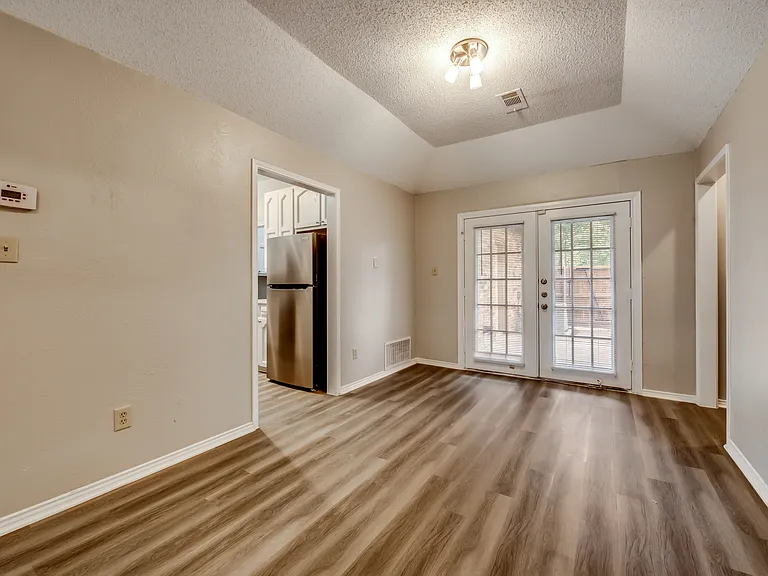510 Norwood Pl #7 — Photo 13