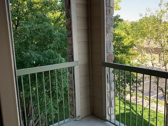 4th image of 5620 Fossil Creek Pkwy Unit 2205