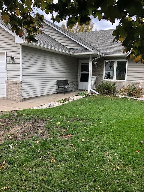 1st image of 212 Rosewood Ave NW