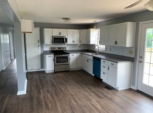 708 Hilltop Rd, Warrior, AL 35180