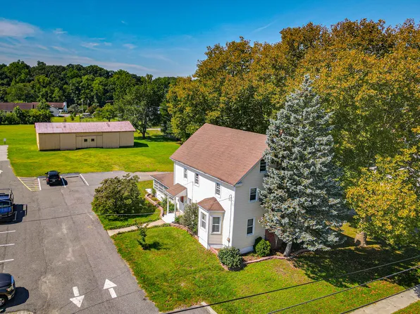164 Franklin St, Swedesboro, NJ 08085
