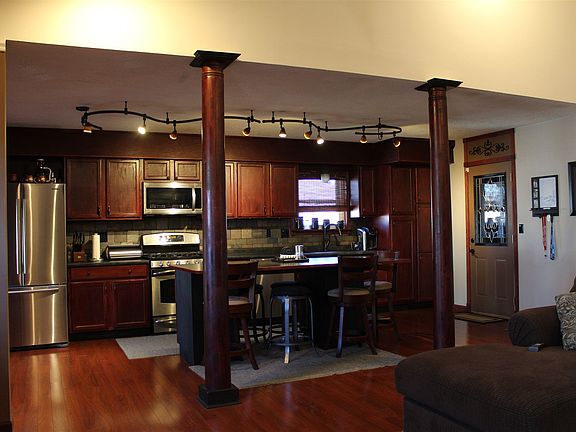 5th image of 5116 Wolflake Dr