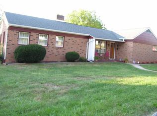 138 Park Ave, Glen Rock, PA 17327