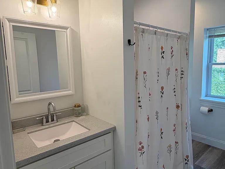 1367 Fry Ave — Photo 12