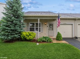 721 S Shannon Dr, Romeoville, IL 60446