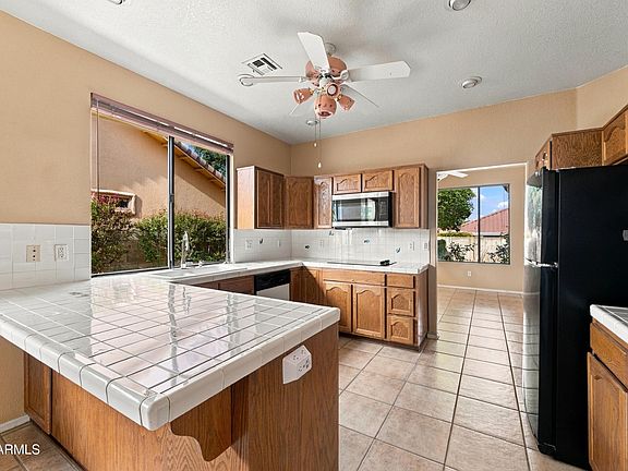 5th image of 3043 LEAWOOD Loop