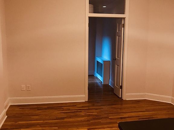 5th image of 200 W 92nd St APT 3A