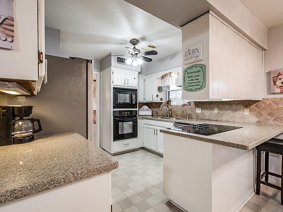4th image of 206 Mariner Ct