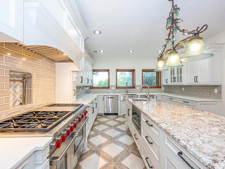 50 Rock Spring Rd — Photo 13