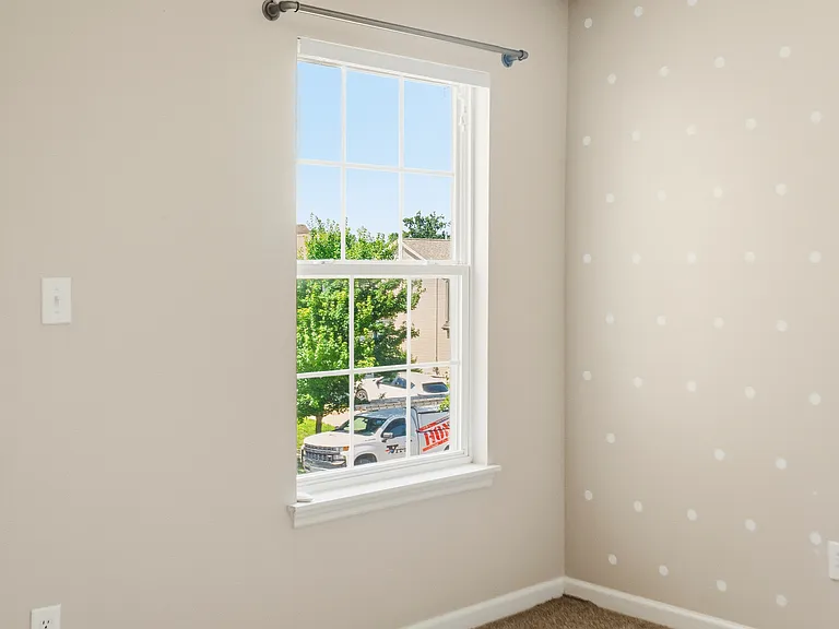 617 Spring Manor Dr — Photo 17