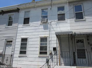 18 Ingleton St, Trenton, NJ 08611