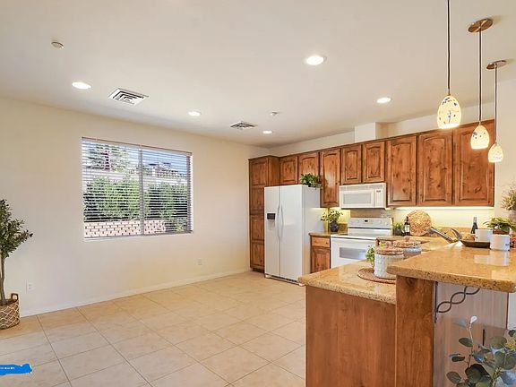 2nd image of 1795 Kirk Dr #102
