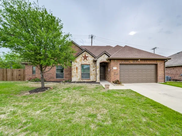 232 Windmill Dr, Justin, TX 76247