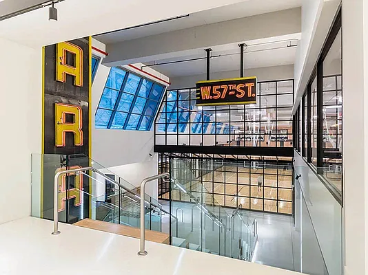 Rented by E Realty International Corp | media 11