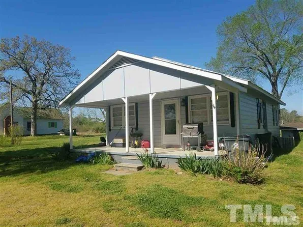 489 Old Eason Rd, Zebulon, NC 27597