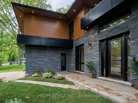 4th image of 58 Farningham Cres