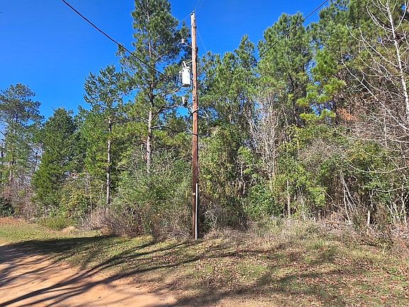 3rd image of Private Road 5020