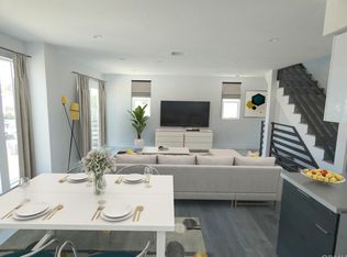 5649 Klump Ave #1/2, North Hollywood, CA 91601
