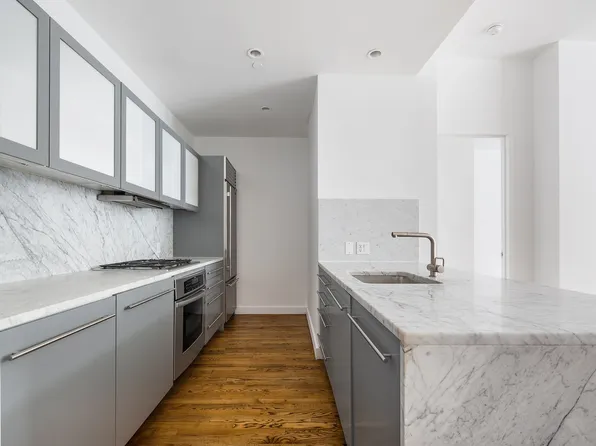 210 Lafayette Street image 5 of 9