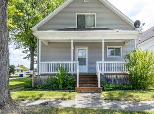 1401 Fraser St, Bay City, MI 48708