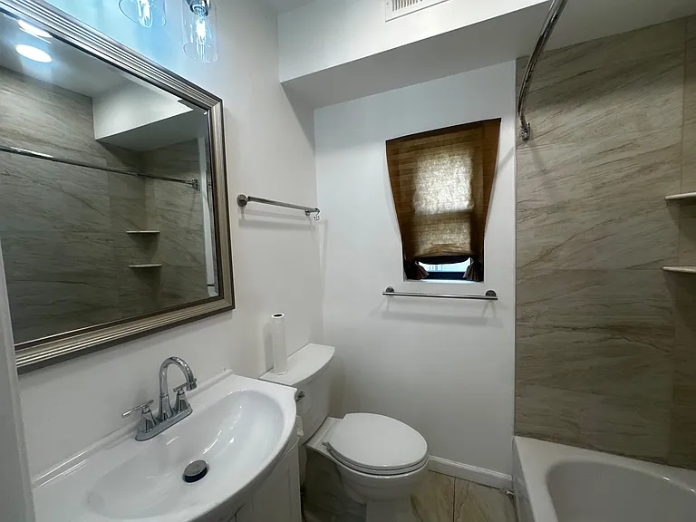 2626 N Jessup St #2 — Photo 3