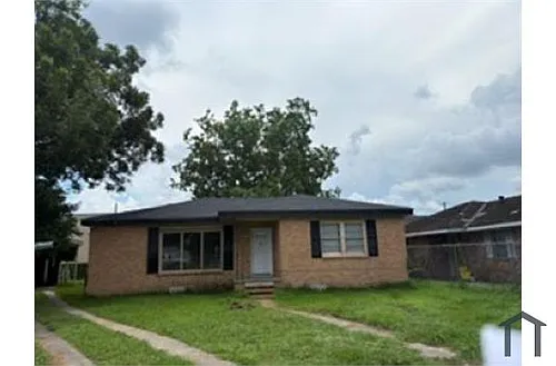 1455 S Myrtle St Photo 1