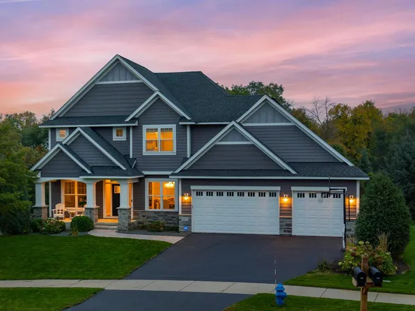 2403 Highover Trl, Chanhassen, MN 55317