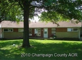 601 E Northline Rd, Tuscola, IL 61953