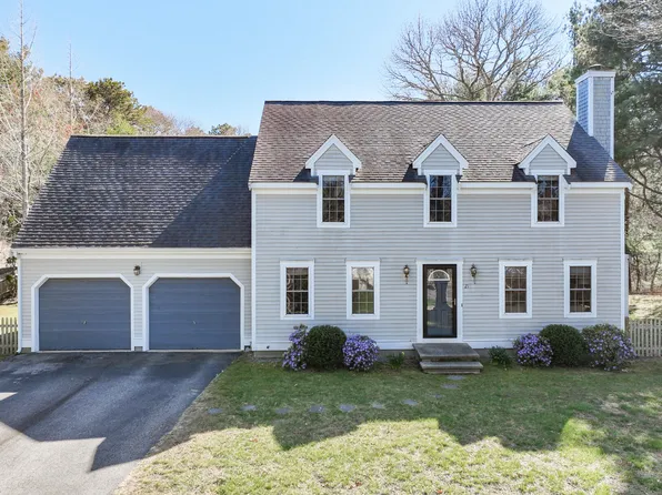 21 Teneycke Hill Road, North Falmouth, MA 02556
