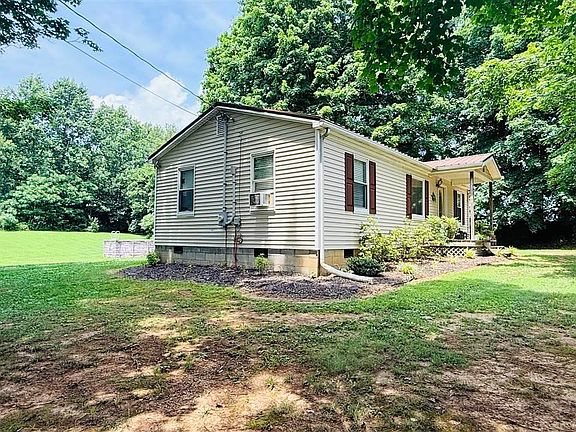 3rd image of 1082 Gabe Rd