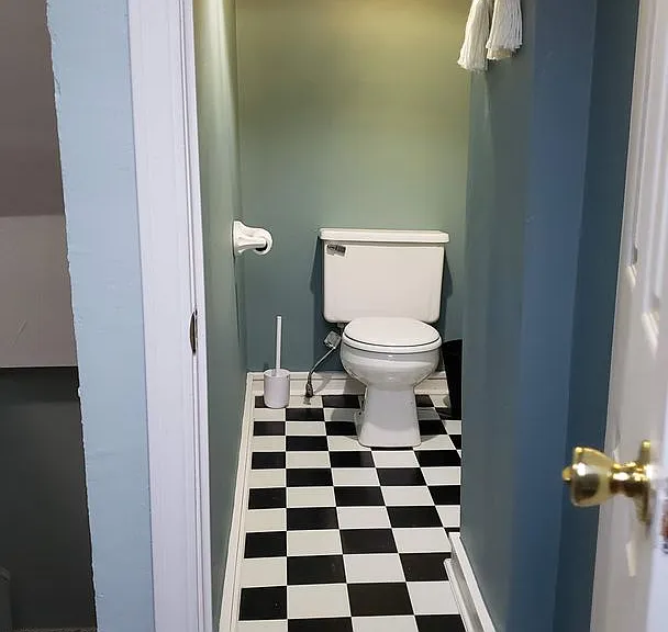 1537 E North Ave — Photo 25
