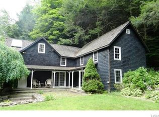 112 Quaker Lake Rd, Pawling, NY 12564