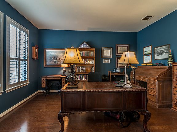 3rd image of 2905 Grand Shore Ct