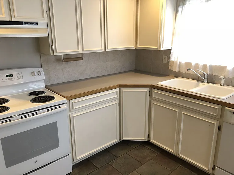 7024 NE Oregon St #A — Photo 20